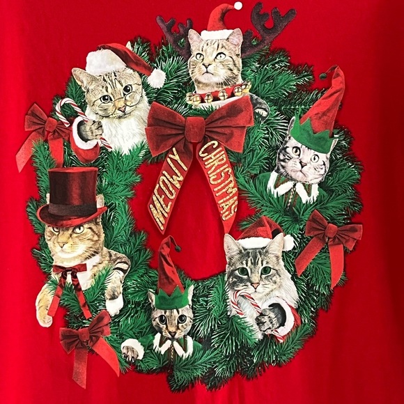 Holiday Time Meowy Christmas Cats and Ribbons Wreath T Shirt Medium (38-40) - Picture 2 of 13